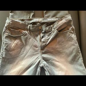 Men’s Regular Taper Wrangler Jeans 38x32